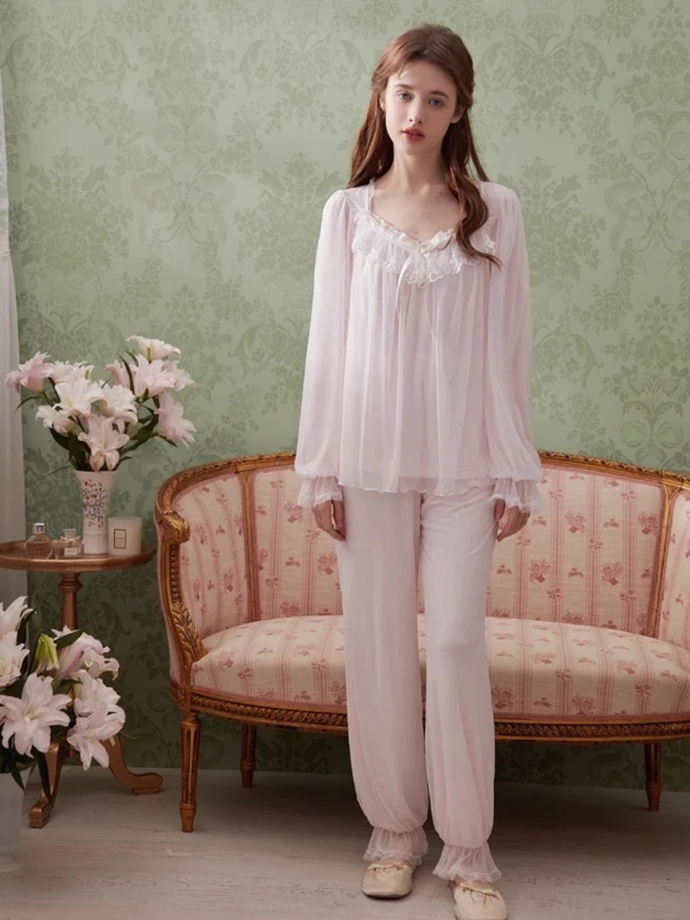 Women's Soft Pink Long-Sleeve Lace-Trim Pajama Set